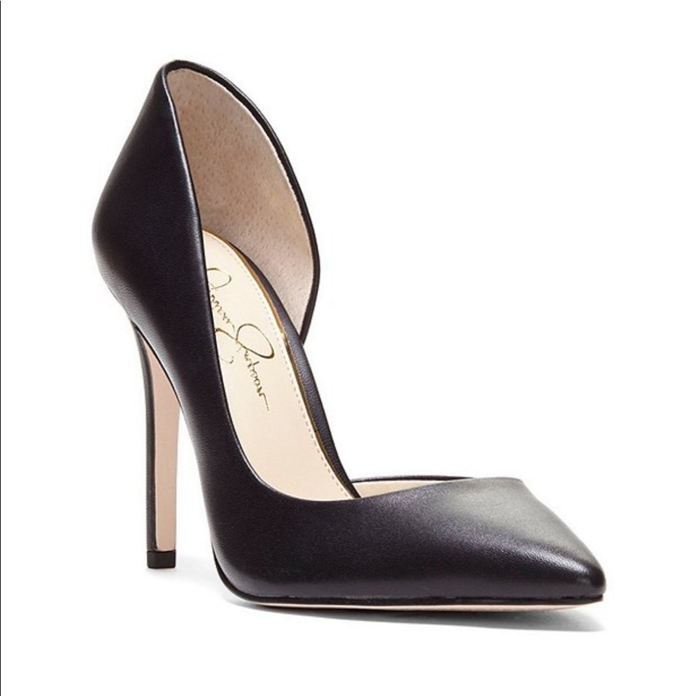 Black Leather Pumps